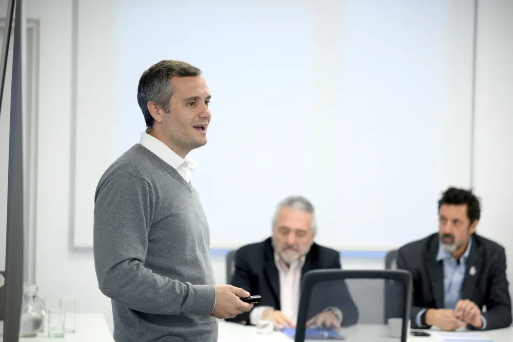 Agustin seijas, dir ejec FPA