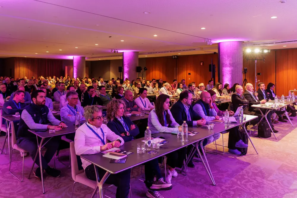 ceva cyrbloc publico